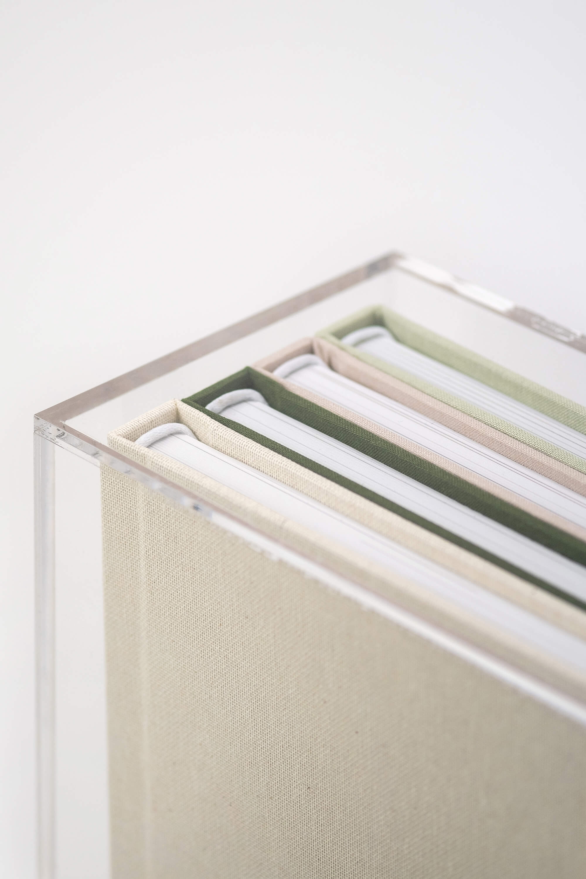 Family Book Collection Detalhes Construtivos 8